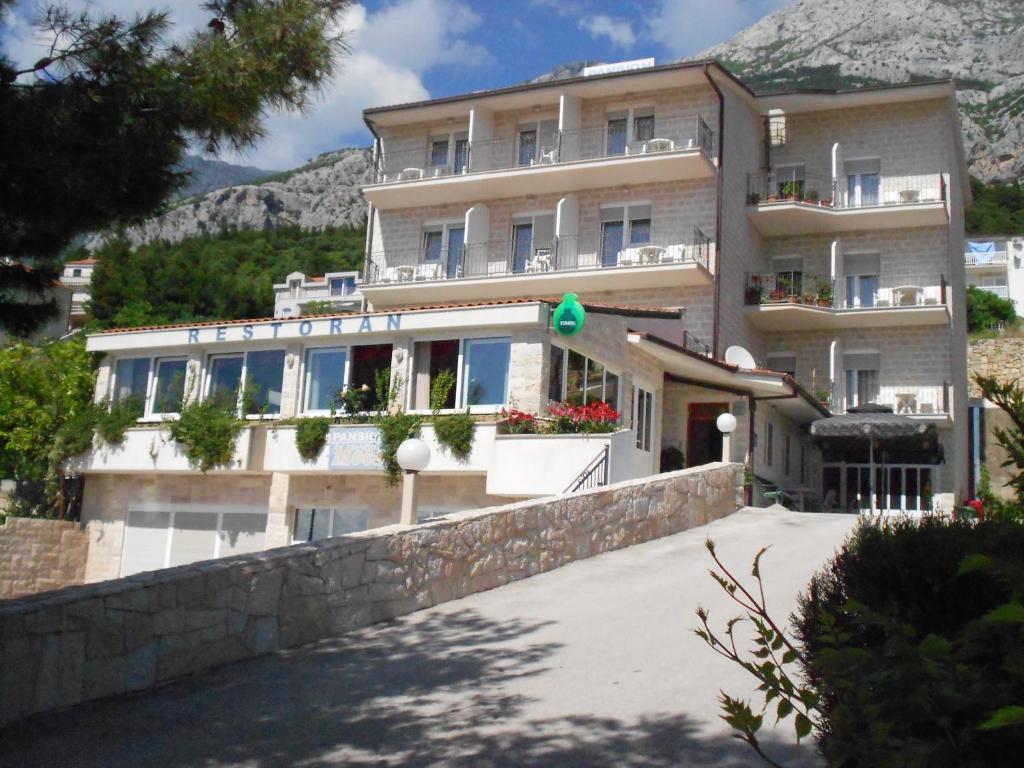 Pansion Komfor Moca Makarska Exterior photo